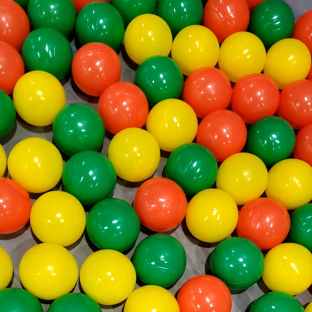 300 Balls For Ball Pit